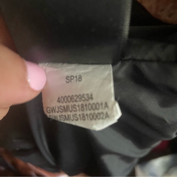 Supreme x The North Face Metallic Mountain Parka
Sz M Rose Gold - Picture 8 of 10